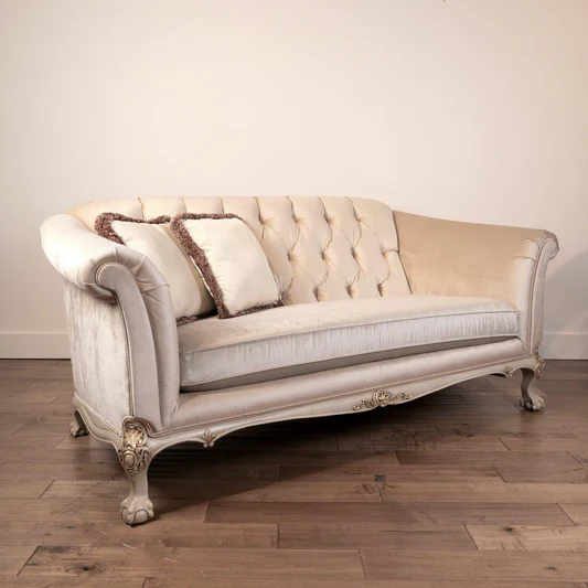 LUXURY LIVING STARTS HERE